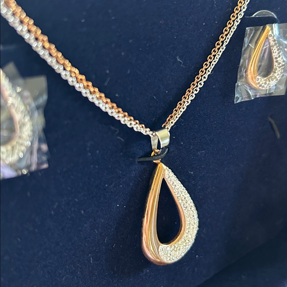 Stauer DiamondAura Set Rose Gold Silver - Picture 3 of 10